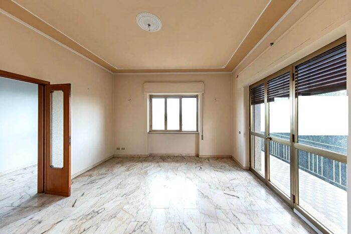 Appartamento con 5 locali in vendita in Pescia