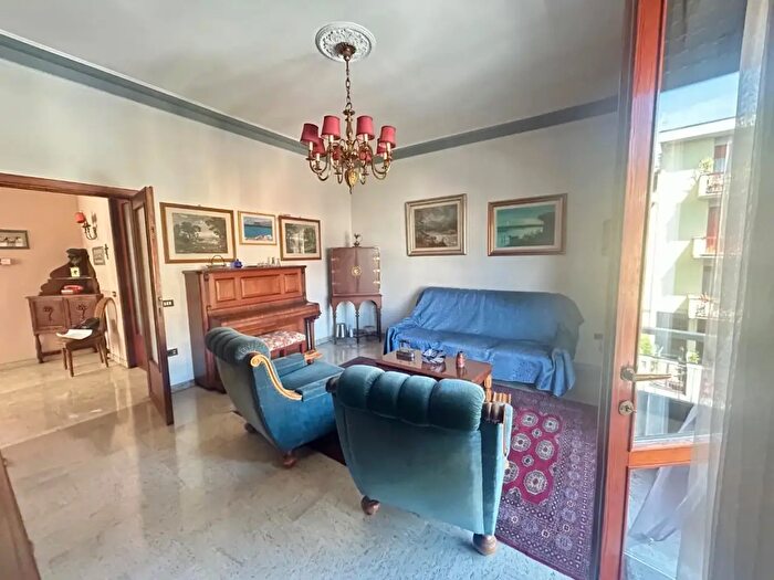 Appartamento con 6 locali in vendita in Acopo della Quercia, Empoli