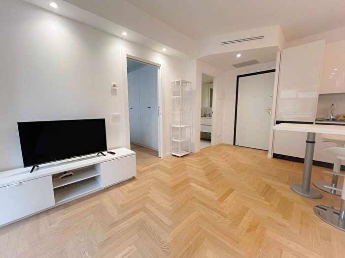 Appartamento bilocale in affitto in Via Luigi Capranica, Città Studi, Milano