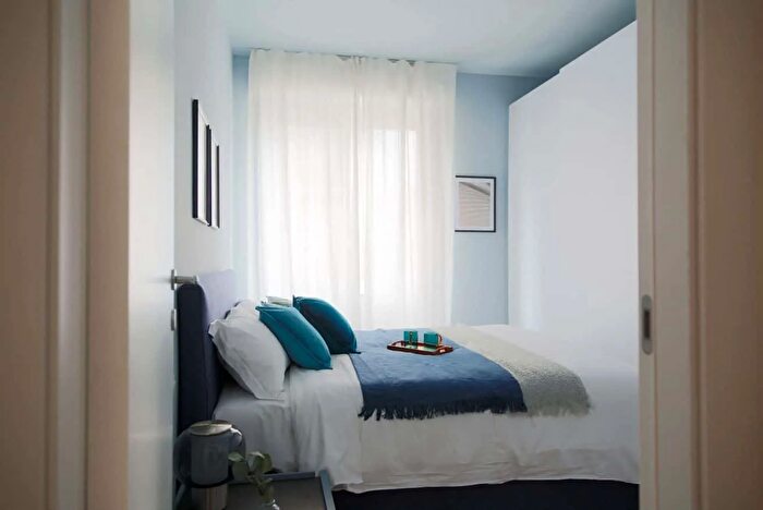 Appartamento monolocale in affitto in Via Vespri Siciliani, Milano