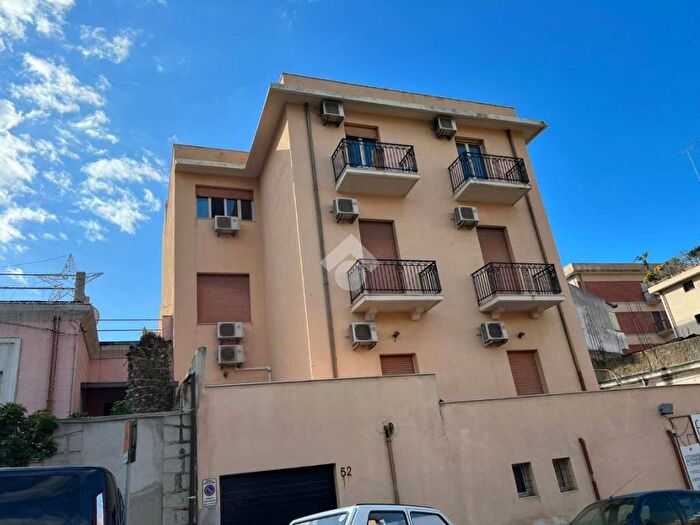 Appartamento quadrilocale in affitto in Via Cardinale Gennaro Portanova, Tremulini Eremo, Reggio Calabria
