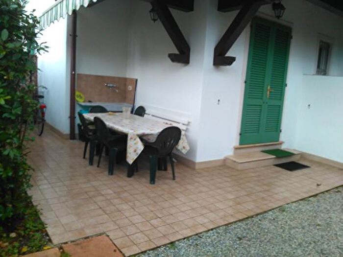 Casa trilocale in affitto in Via Padre Ignazio da Carrara, Forte Dei Marmi