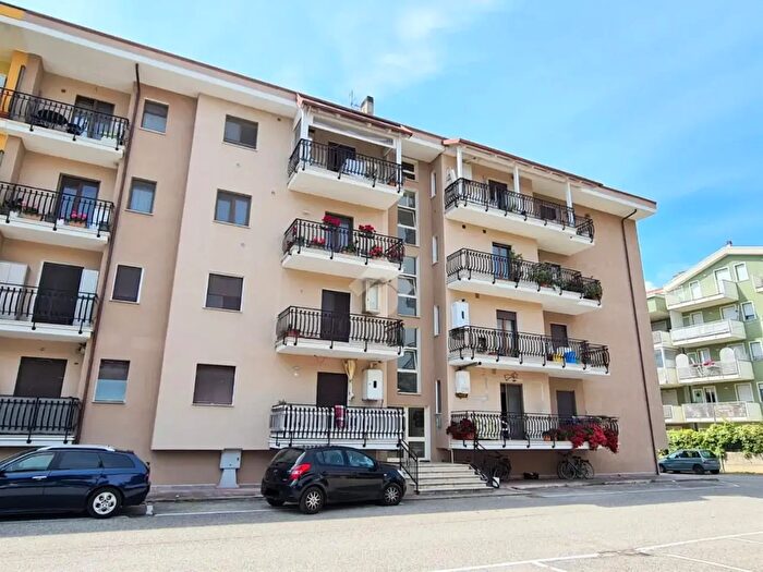 Appartamento quadrilocale in vendita in Via San Carlo, Grottammare