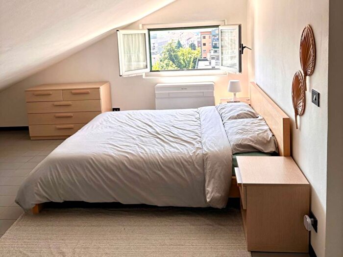 Casa monolocale in affitto in Via Lepontina, Farini, Milano