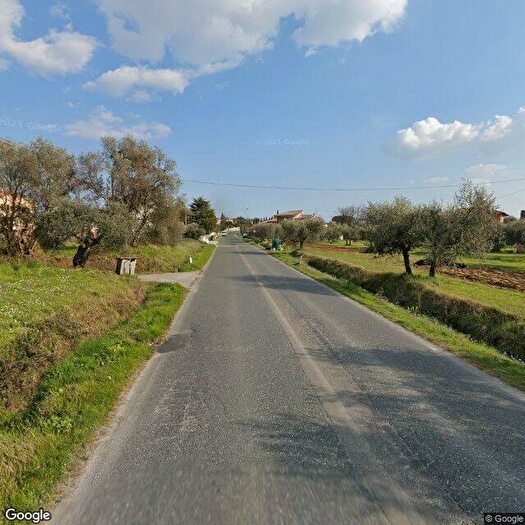 Appartamento con 9 locali in vendita in Santa Maria A Monte