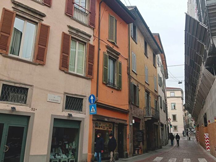 Appartamento bilocale in affitto in Via Sant'Alessandro, Centro, Bergamo