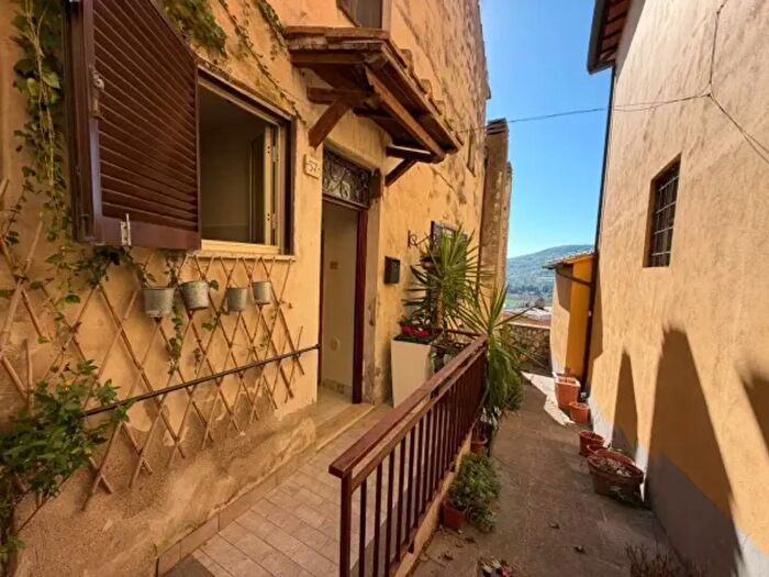 Casa trilocale in vendita in Via Giordano Bruno, Orte