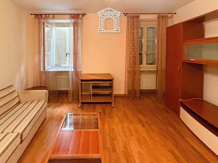Appartamento bilocale in affitto in via Beccherie, Città Vecchia, Trieste