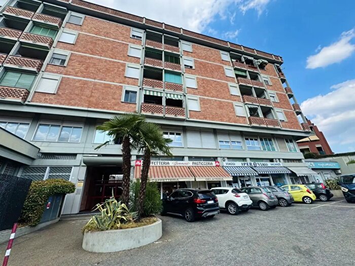 Appartamento trilocale in vendita in Strada Torino, Beinasco