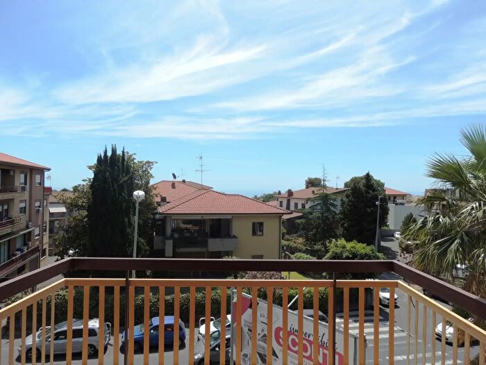 Appartamento quadrilocale in vendita in Via Antonio Gramsci, Gravina Di Catania