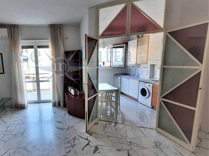 Appartamento bilocale in affitto in Via Privata Piero Martinetti, Piazzale Siena, Milano