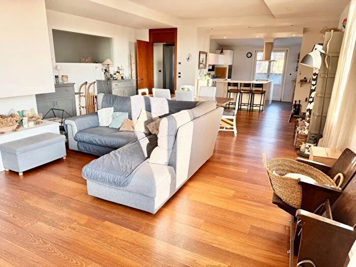 Appartamento quadrilocale in vendita in Via Repubblica, San Secondo Parmense