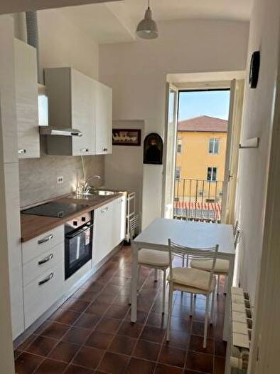 Appartamento quadrilocale in affitto in Via di Rifredi, Careggi Rifredi Dalmazia, Firenze