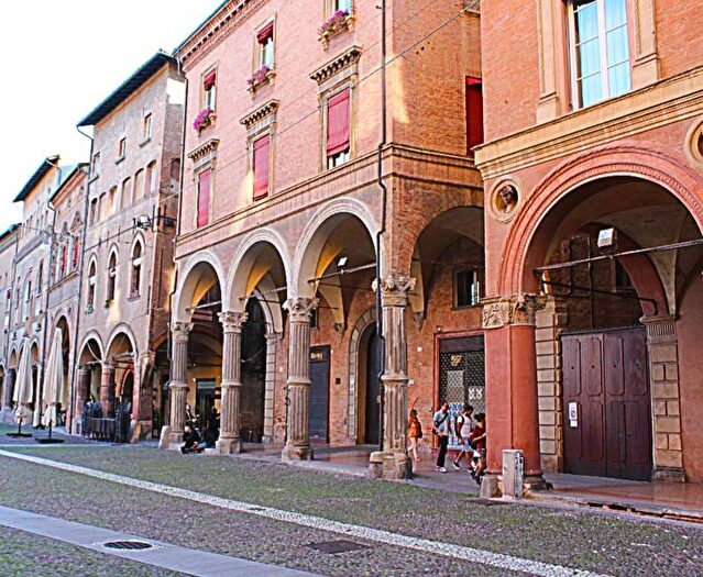 Appartamento bilocale in affitto in Via Santo Stefano, Santo Stefano, Bologna