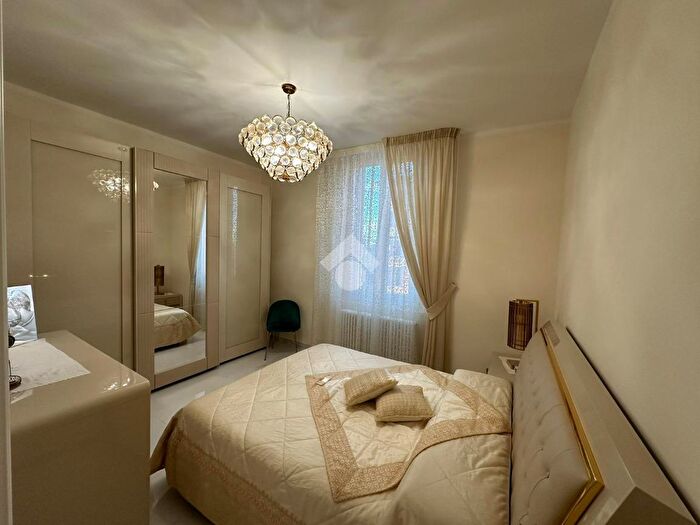 Appartamento quadrilocale in vendita in Via Berretta Rossa, Bologna