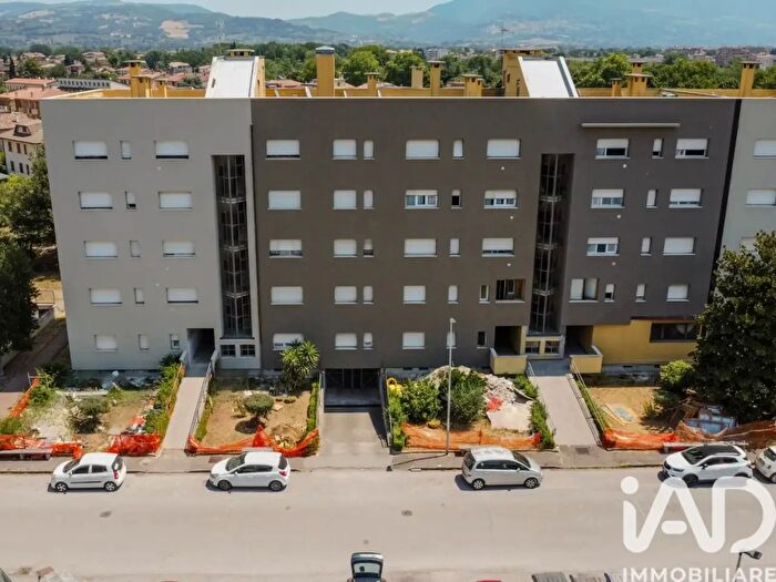 Appartamento quadrilocale in vendita in Via Gran Sasso, Bastia Umbra
