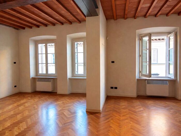 Appartamento trilocale in affitto in Centro Storico, Parma