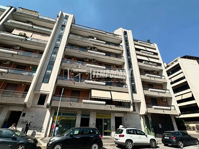 Appartamento trilocale in vendita in Via Francesco Marinaccio, Foggia