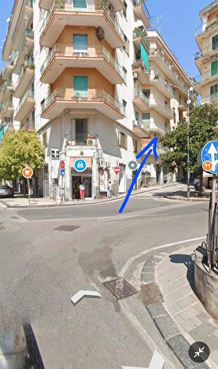 Appartamento con 5 locali in vendita in Via Rufolo Salerno, Salerno