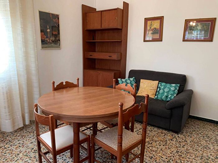 Appartamento con 5 locali in affitto in Viale Tito Speri, Abissinia, Riccione