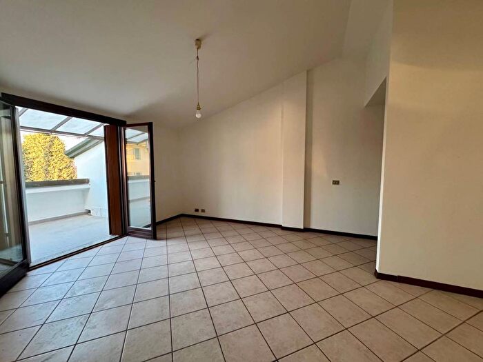 Appartamento trilocale in affitto in VIA DELLA LIBERTA SNC, Granze