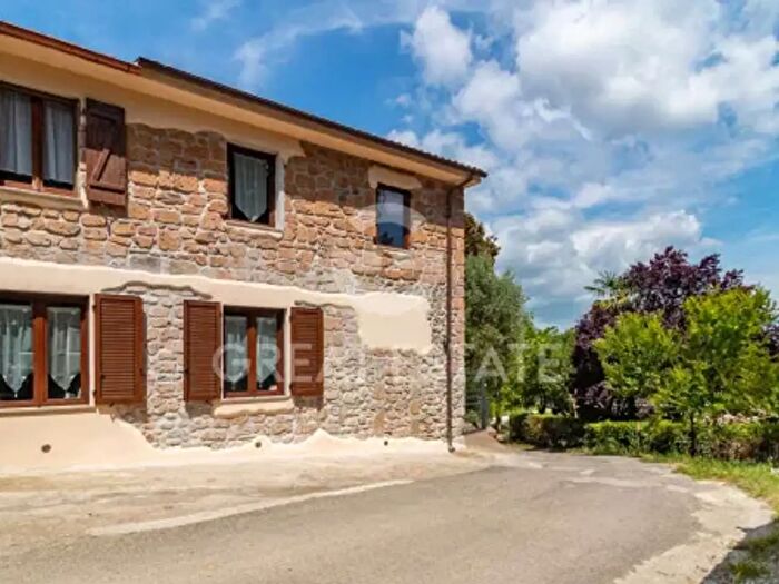 Casa con 6 locali in vendita in Strada delle Prese, Orvieto