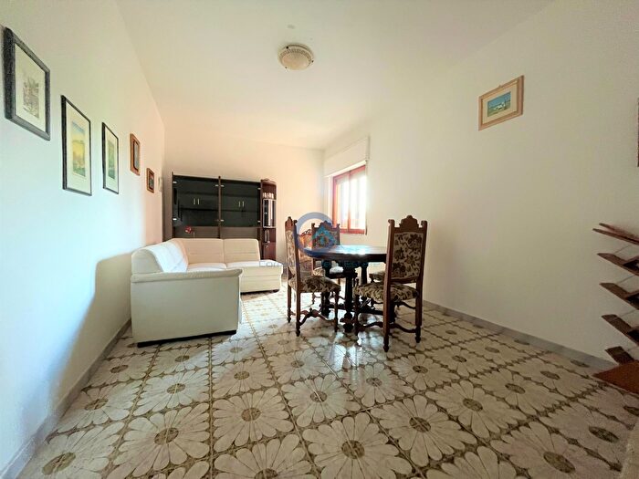 Appartamento trilocale in affitto in Catanzaro