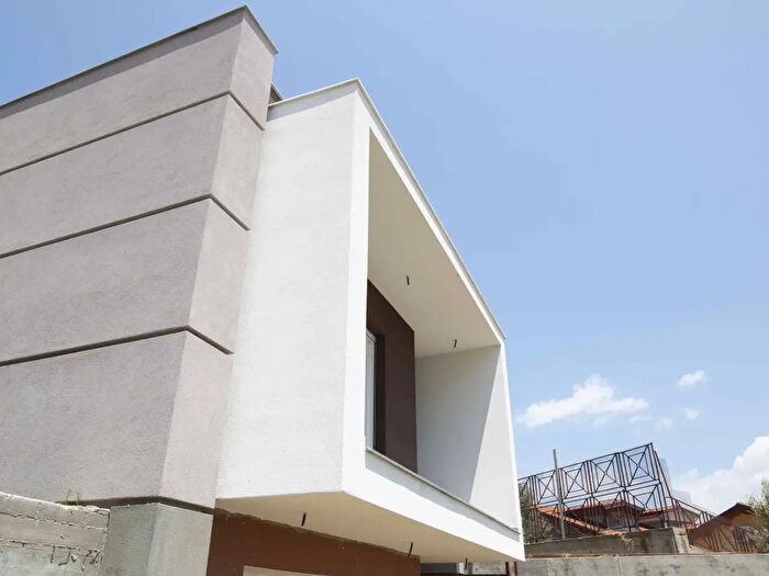 Casa quadrilocale in vendita in Via Antonio Izzi De Falenta Snc, Catanzaro