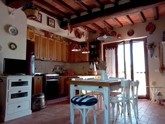 Appartamento bilocale in vendita in Strada Tuderte, Collazzone