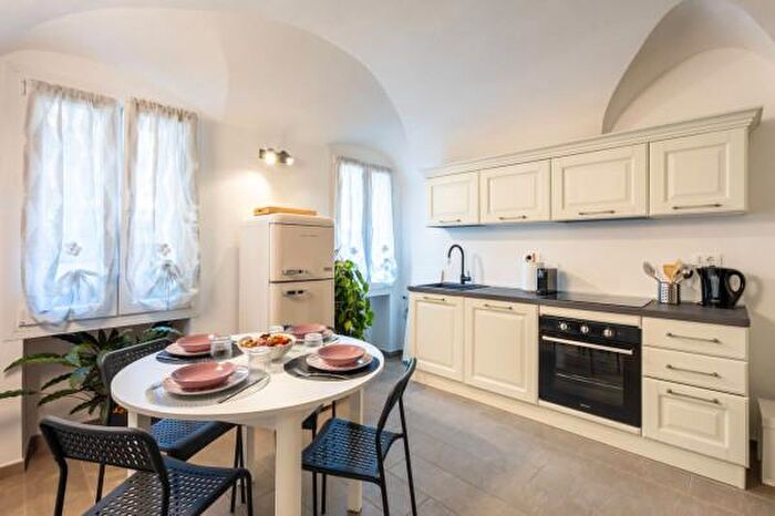 Appartamento quadrilocale in vendita in Via Fontana, Isolabona