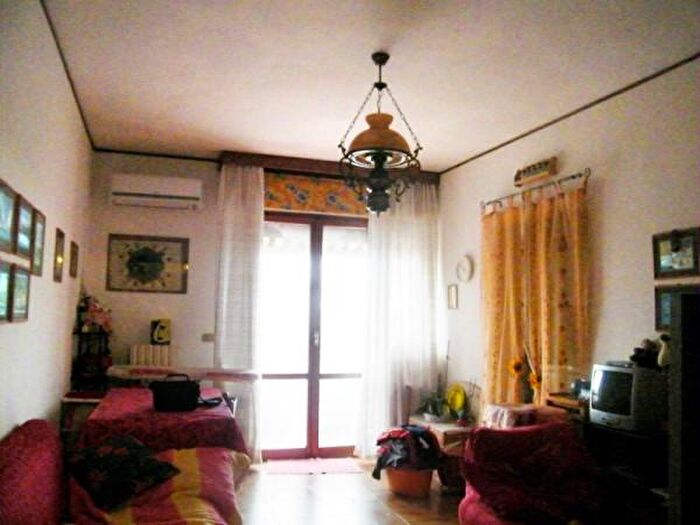 Appartamento con 6 locali in vendita in Via degli Aroli, Monsano