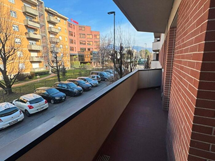 Appartamento bilocale in affitto in Via Bianzanella, Cimitero, Bergamo