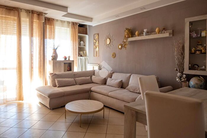 Appartamento quadrilocale in vendita in Via Alessandro Capotosti, Santa Marinella