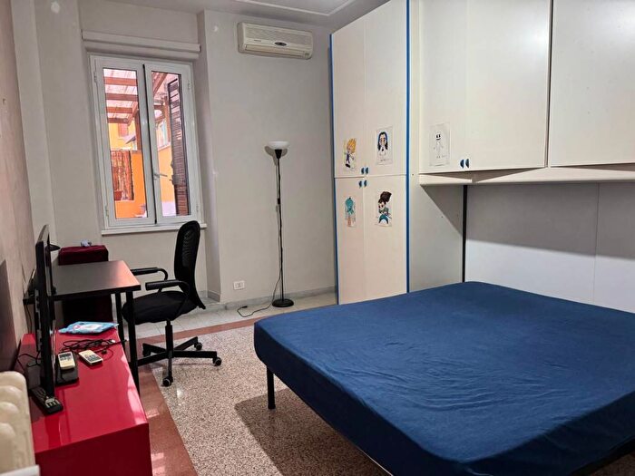 Appartamento bilocale in affitto in via Padova, Bologna, Roma