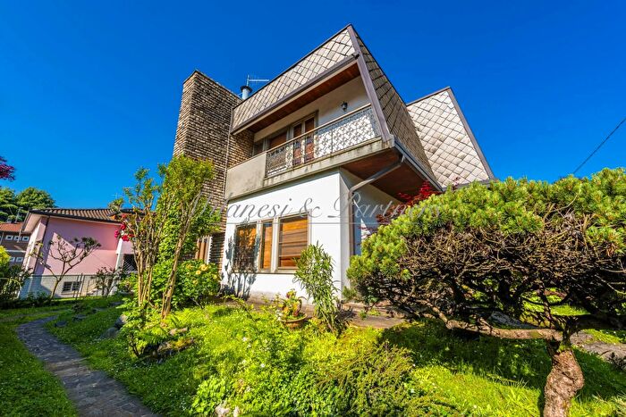 Case in Vendita e in Affitto - 2