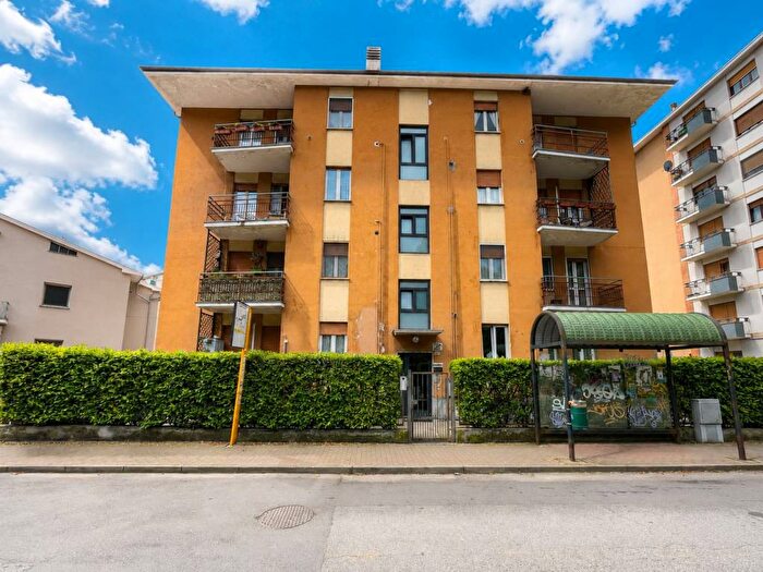 Appartamento quadrilocale in vendita in Via Castellamonte, Banchette