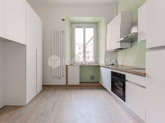 Appartamento monolocale in affitto in Via Rovereto, Rovereto, Milano