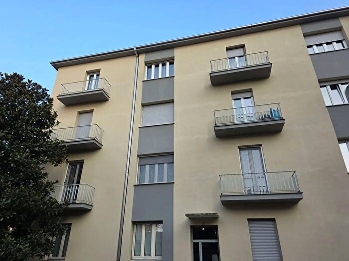 Appartamento trilocale in vendita in Via Fiume, Alessandria