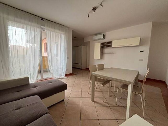 Appartamento bilocale in affitto in Via Conte Verde, Dergano, Milano