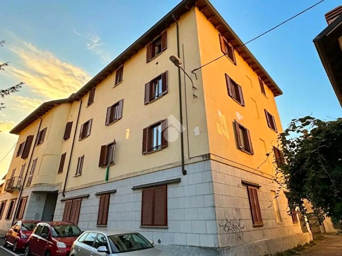 Appartamento bilocale in vendita in Via SCarlo, Osnago