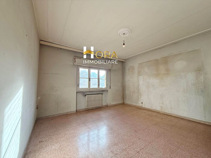 Appartamento con 5 locali in vendita in Via Gelsomino, Firenze