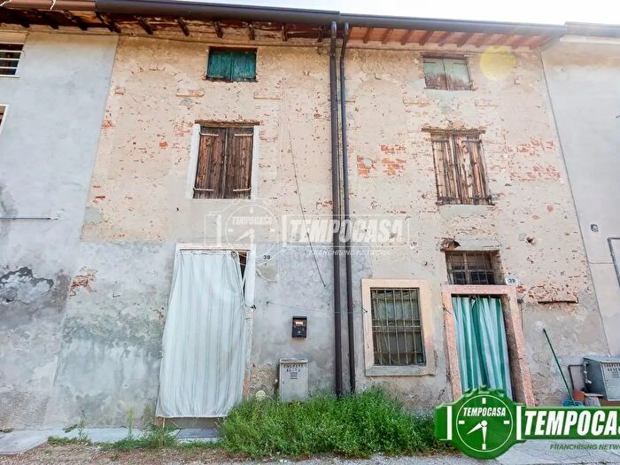 Casa in vendita in Bussolengo