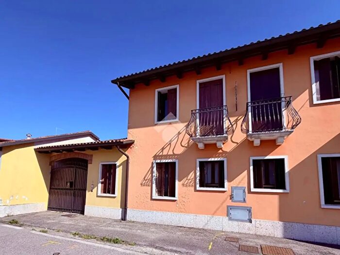 Casa trilocale in vendita in Via Cantarana, Isola Vicentina
