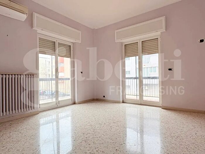 Appartamento quadrilocale in vendita in Via Pitagora, Bari