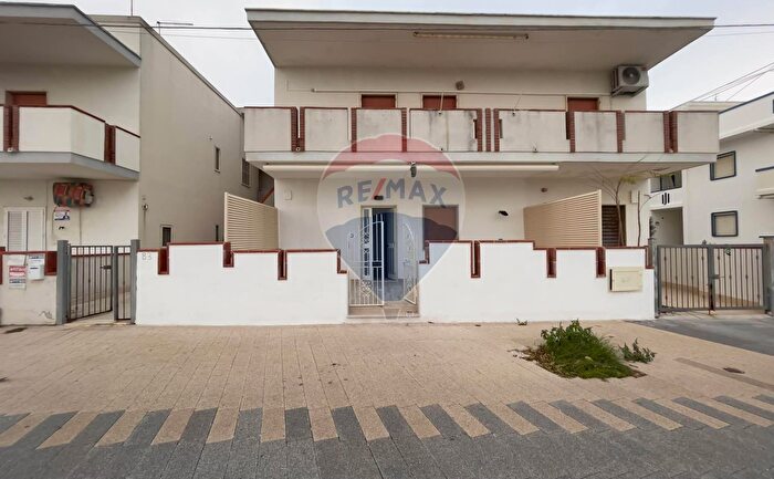 Appartamento con 7 locali in vendita in Ginosa