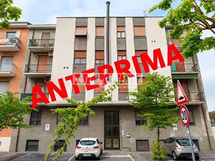 Appartamento bilocale in vendita in Via Adda, Cormano