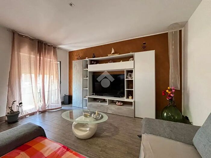 Appartamento trilocale in vendita in Via Dante Alighieri, Marsala