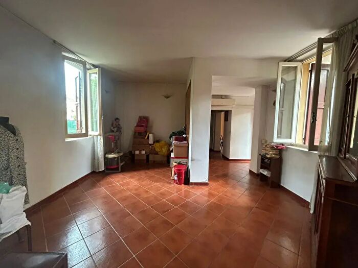 Casa con 7 locali in vendita in Via Primo Maggio, Sorbolo Mezzani