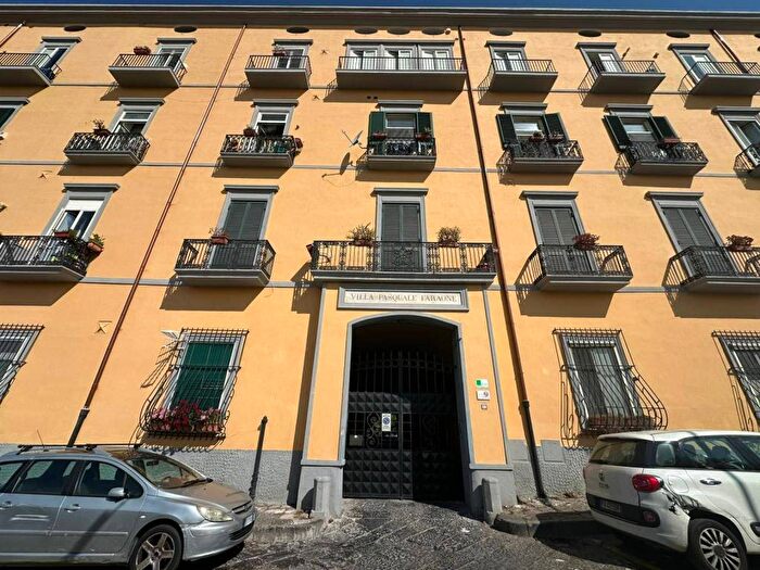 Appartamento bilocale in affitto in Via Roma, Centro, Ercolano