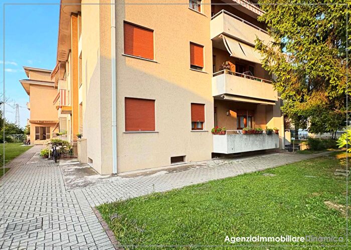 Appartamento con 6 locali in vendita in Borgo Torino, Salgareda